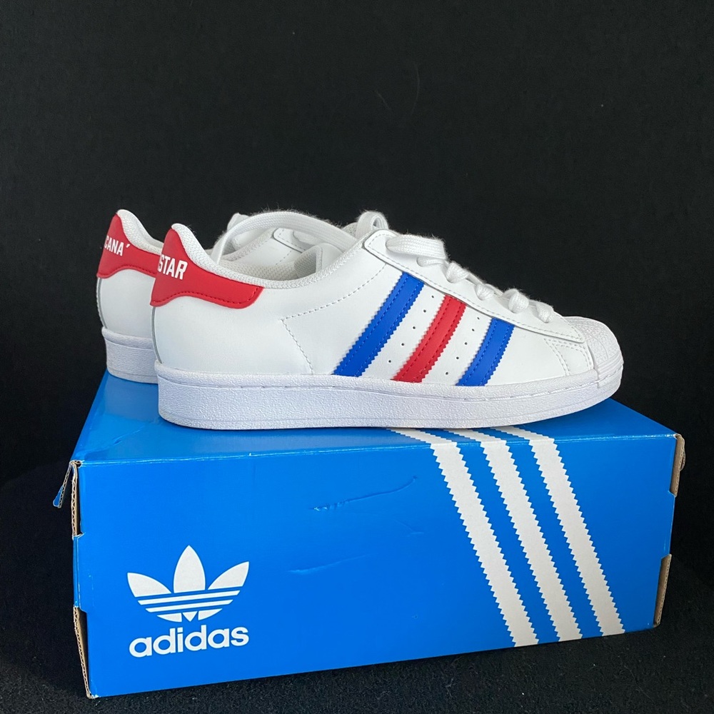 Adidas Superstar Americana Sneakers